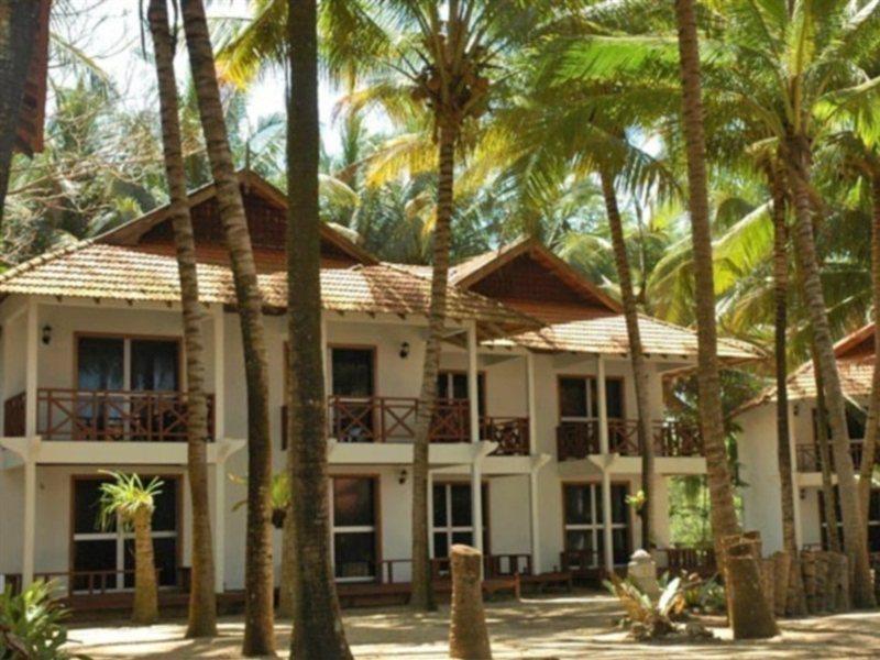 Sutra Beach Resort, Terengganu Merang Exterior foto